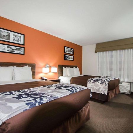 Sleep Inn & Suites And Conference Center Downtown Indianapolis Extérieur photo