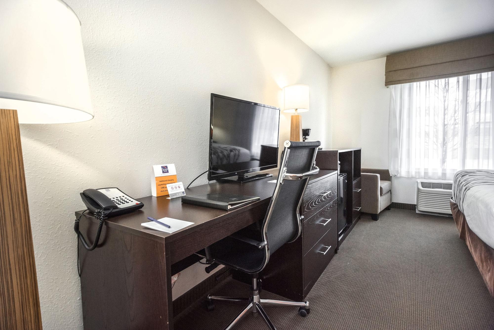Sleep Inn & Suites And Conference Center Downtown Indianapolis Extérieur photo