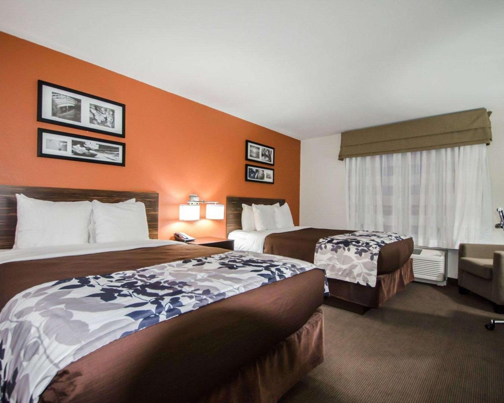 Sleep Inn & Suites And Conference Center Downtown Indianapolis Extérieur photo