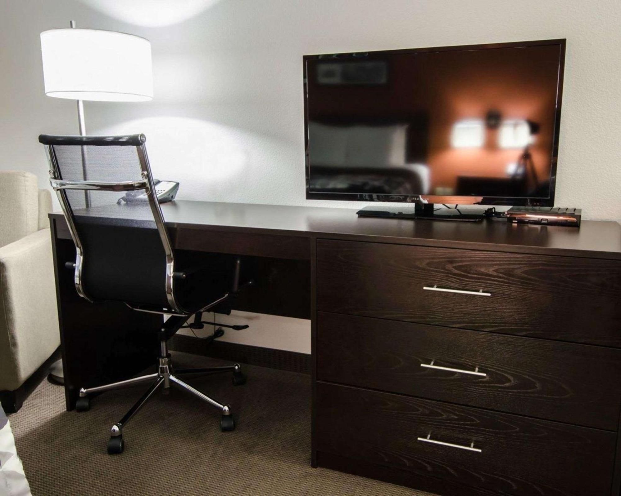 Sleep Inn & Suites And Conference Center Downtown Indianapolis Extérieur photo