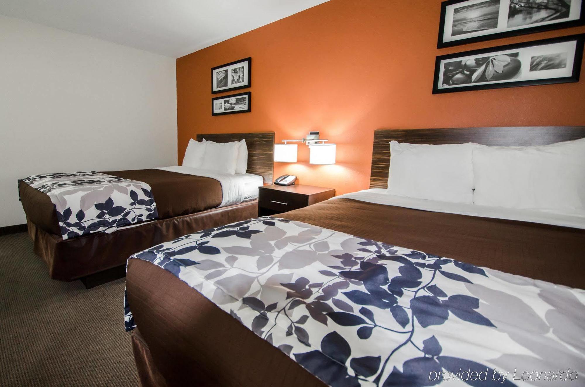 Sleep Inn & Suites And Conference Center Downtown Indianapolis Extérieur photo