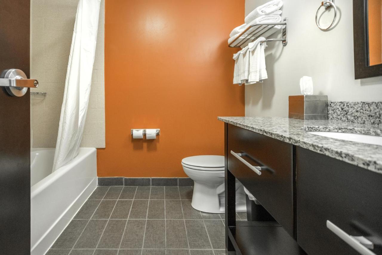Sleep Inn & Suites And Conference Center Downtown Indianapolis Extérieur photo